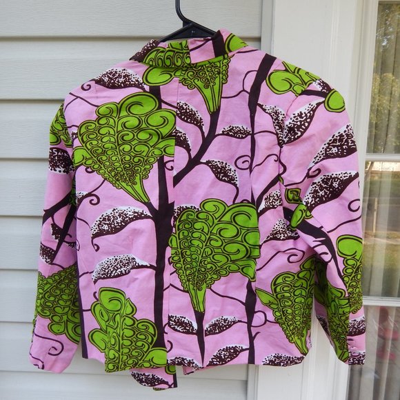 Blazer - Picture 2 of 3